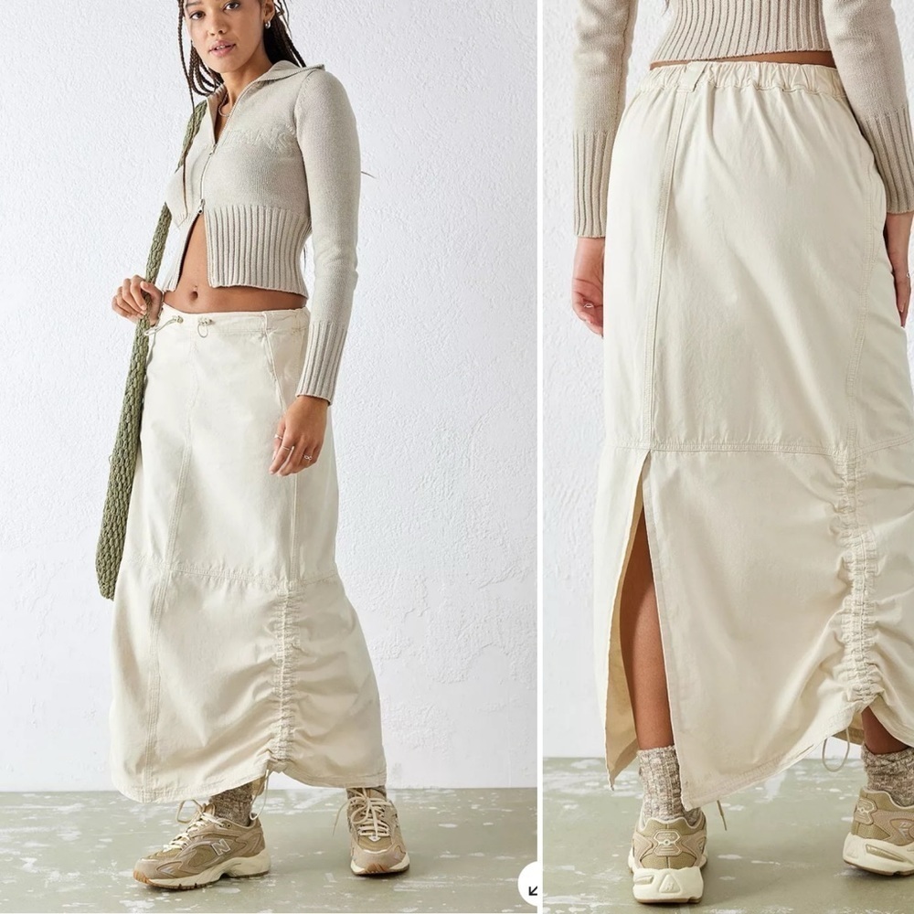 BDG 90's Vibes Cargo Skirt Women's Small Beige